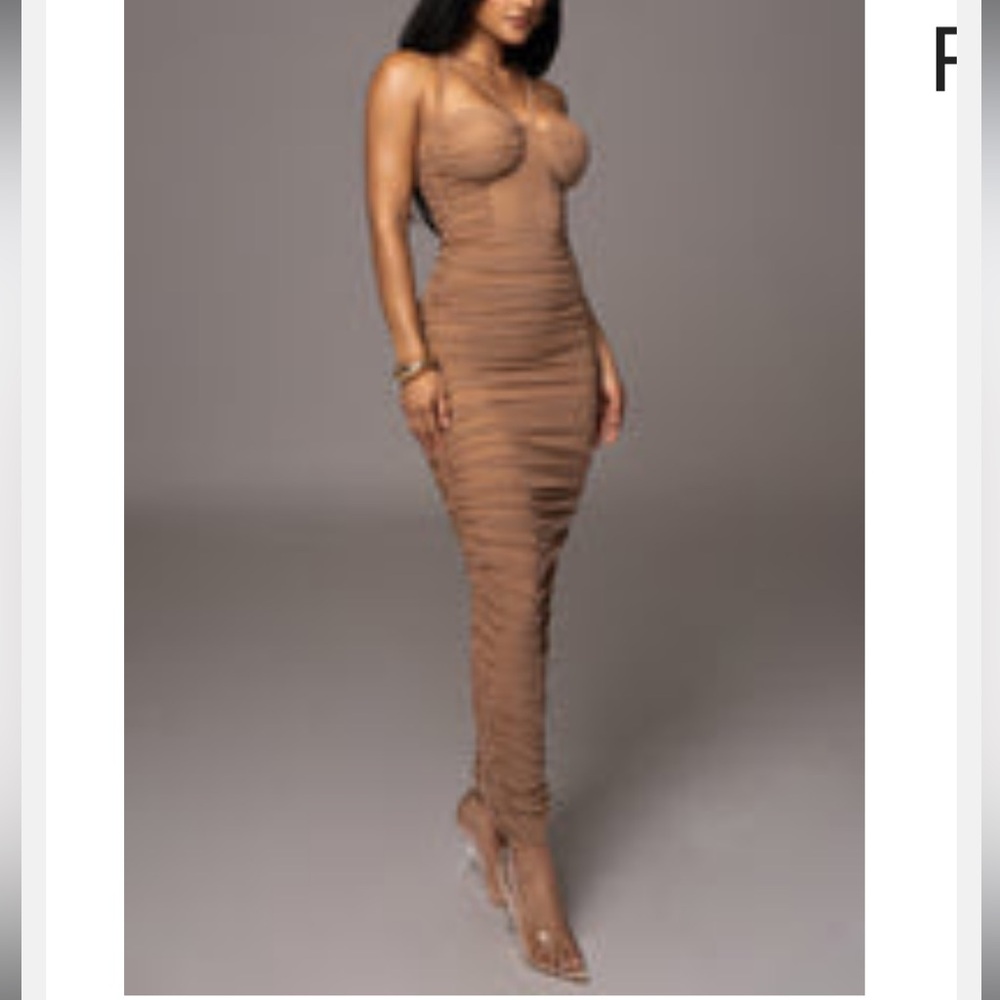 JLuxLabel brand new dress. Size large. Never worn. New with tags.